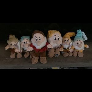 Disney Mini Bean Bag Snow White and The 7 Dwarfs Doc Plush